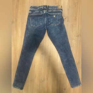 Guess jeans. Jeggings